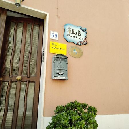 B&B Guest House Il Porto Vecchio Stintino Exteriör bild