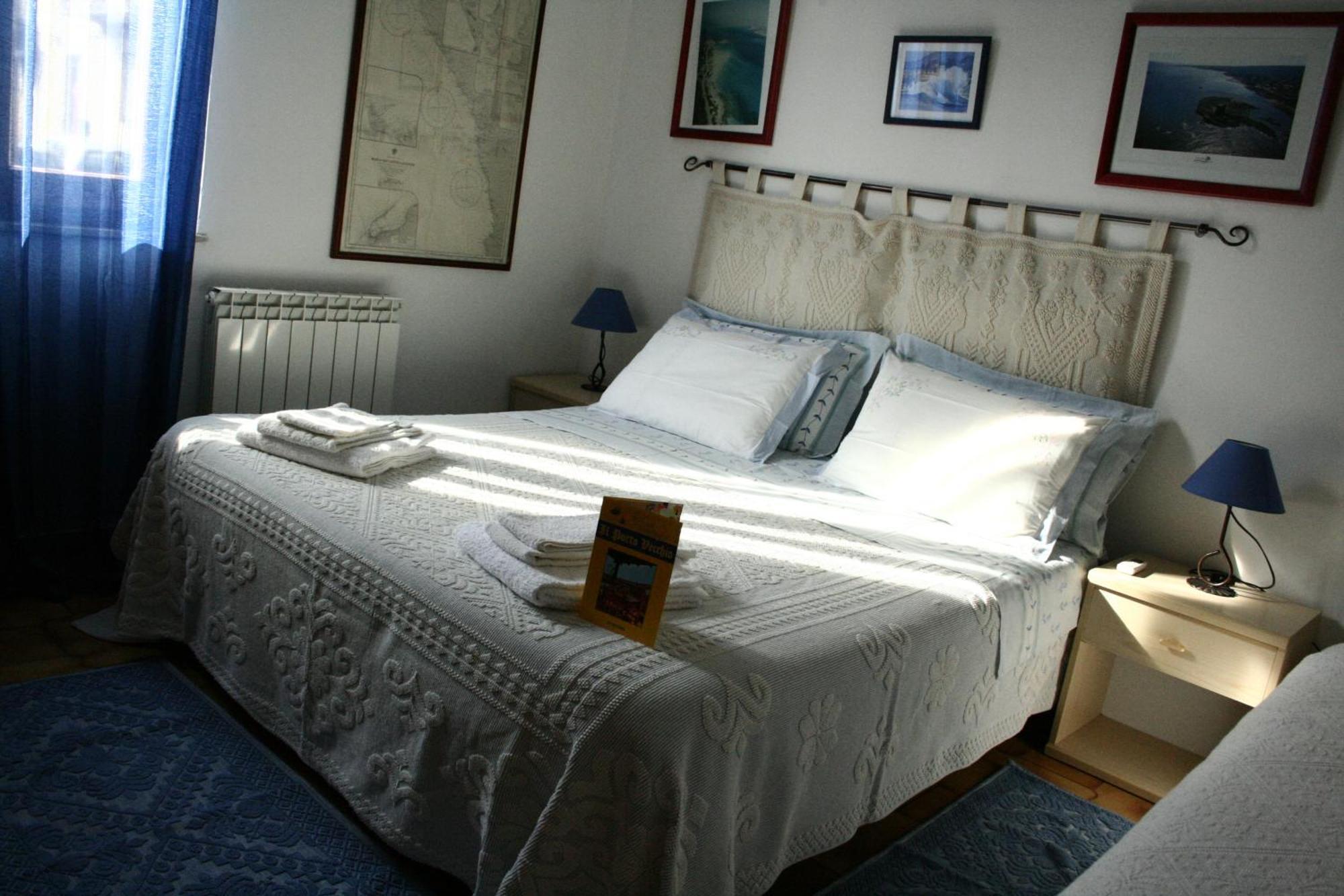 B&B Guest House Il Porto Vecchio Stintino Exteriör bild