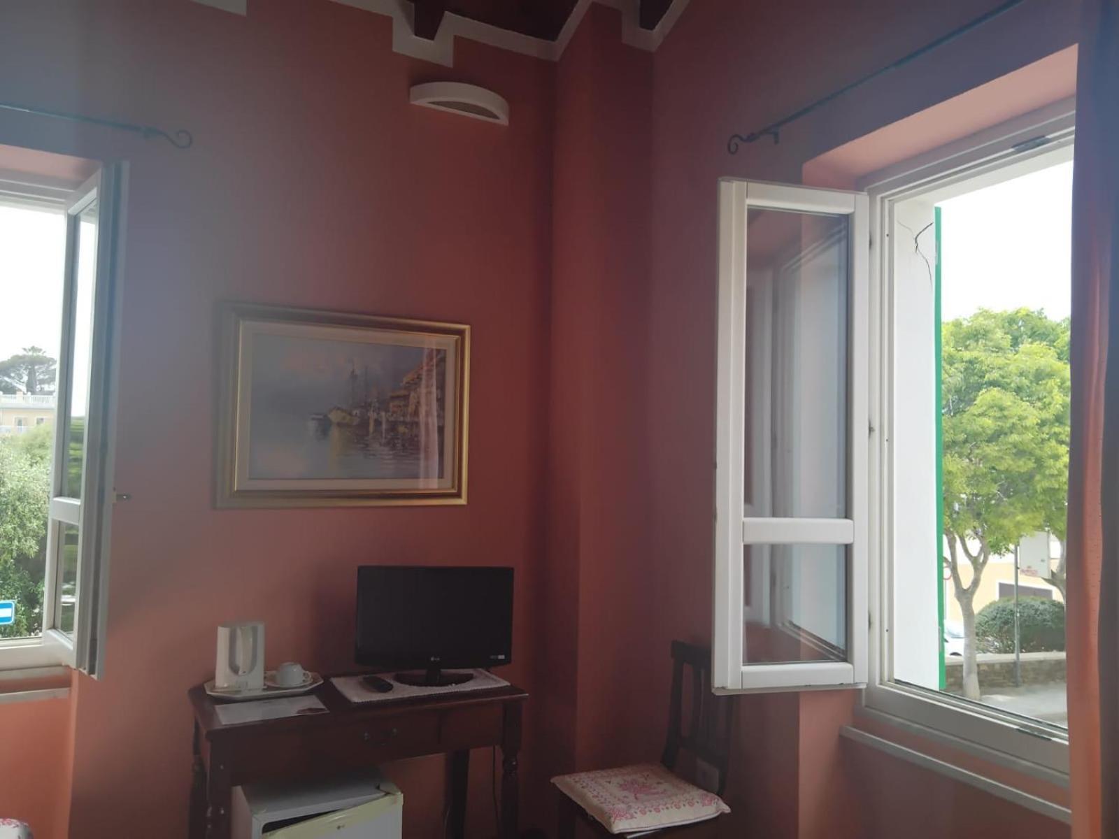B&B Guest House Il Porto Vecchio Stintino Exteriör bild