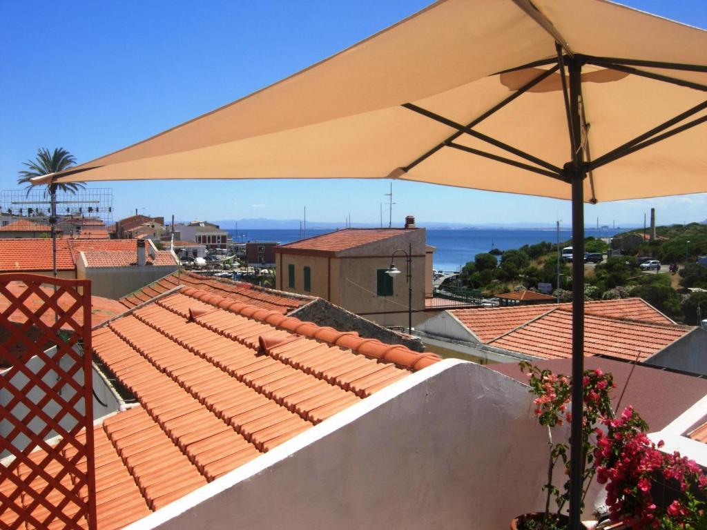 B&B Guest House Il Porto Vecchio Stintino Exteriör bild