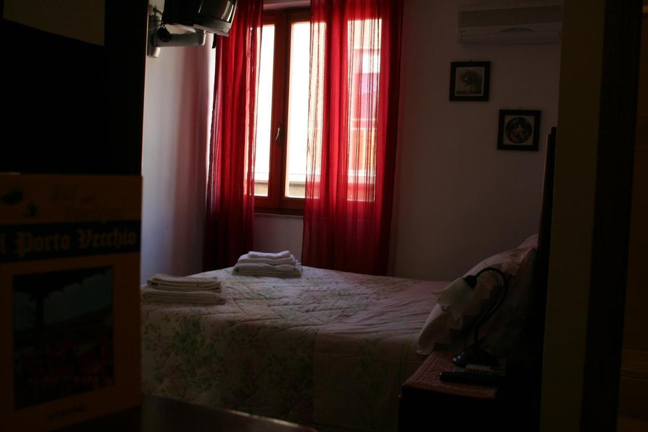 B&B Guest House Il Porto Vecchio Stintino Rum bild